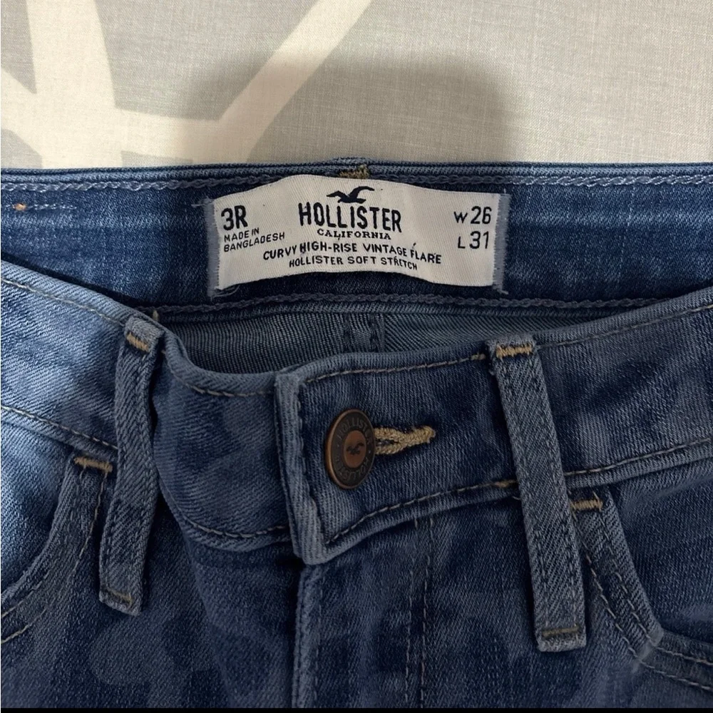 Hollister High-Rise Two-Tone Floral Vintage Flare Jeans